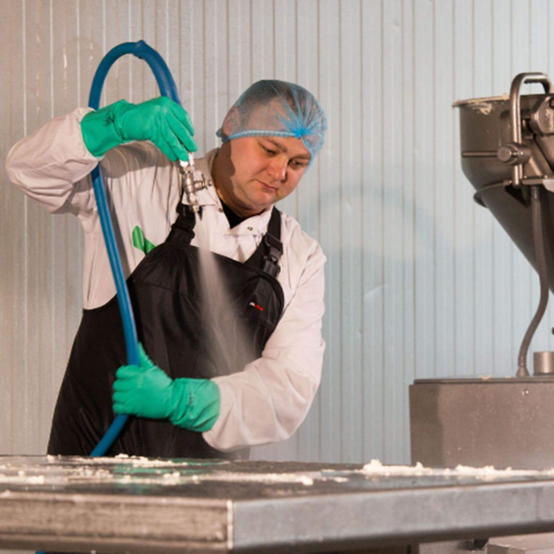 Goed verdienen met schoonmaak in de voedingsmiddelenindustrie ~ Ronald